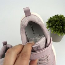 Рожеві дитячі кросівки з посиленим носком Tom.m