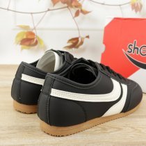 Чёрные кроссовки для подростка ShoSho