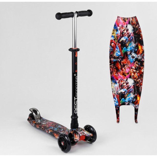 Дитячий смокат MAXI Best Scooter Супер Герої 4 колеса PU, світло, трубка керма алюміній, d коліс 12 см