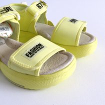 Дитячі босоніжки для дівчинки лимонного кольору тм Том.м (35-39)